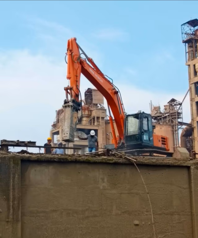 Zero-Incident Controlled Urban Demolition Completed